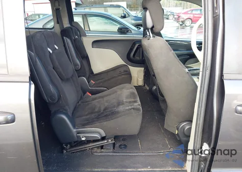 2016 Dodge Grand Caravan Sxt from USA, damaged, VIN 2C4RDGCG2GR357239